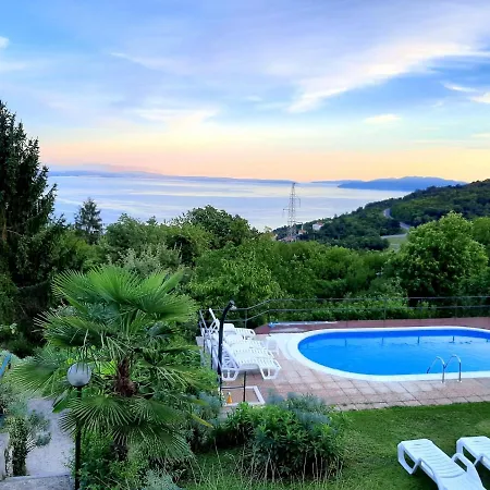Vakantiehuis Kuca Kata - Nono