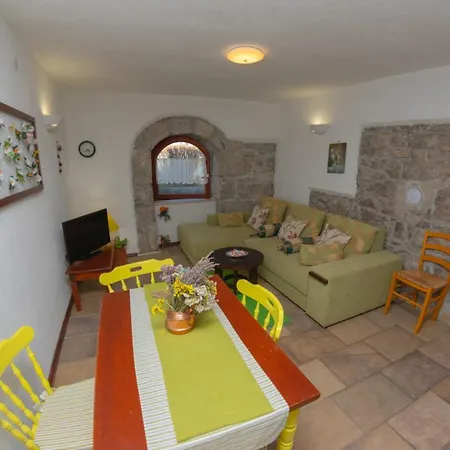 Ferienhaus Kuca Kata - Nono