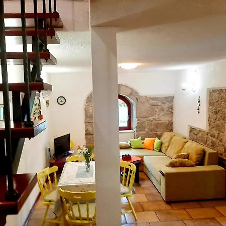 Kuca Kata - Nono Ferienhaus *